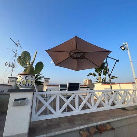 דירות קטאניה La Terrazza Sul Cielo מראה חיצוני תמונה