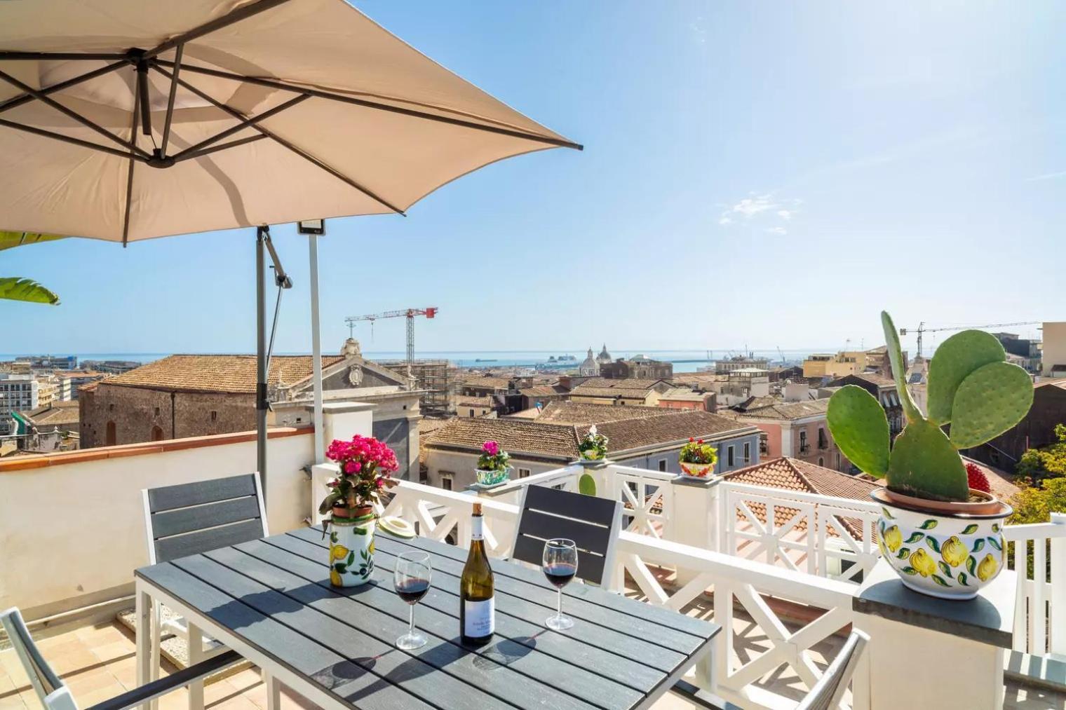 דירות קטאניה La Terrazza Sul Cielo מראה חיצוני תמונה