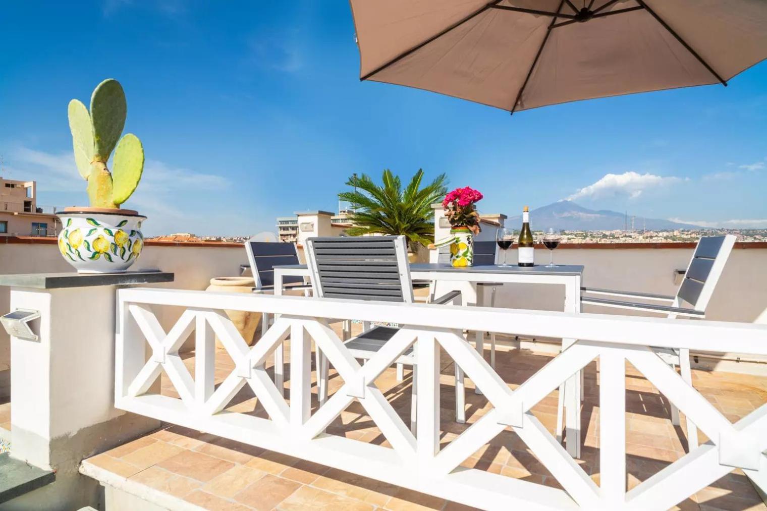 דירות קטאניה La Terrazza Sul Cielo מראה חיצוני תמונה