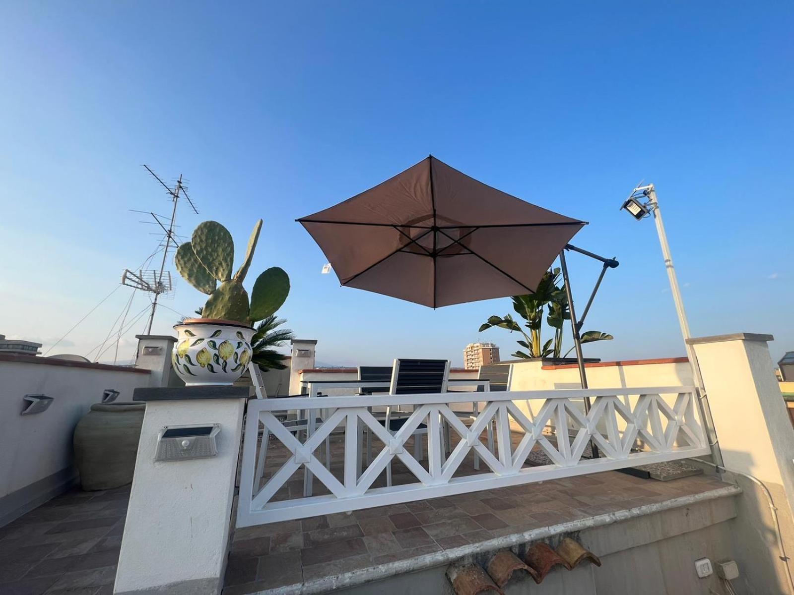 דירות קטאניה La Terrazza Sul Cielo מראה חיצוני תמונה